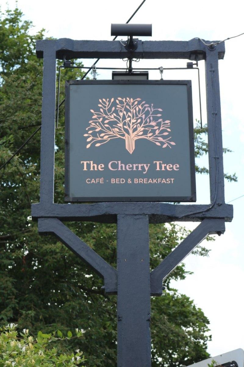 The Cherry Tree Kingston Blount Exterior foto